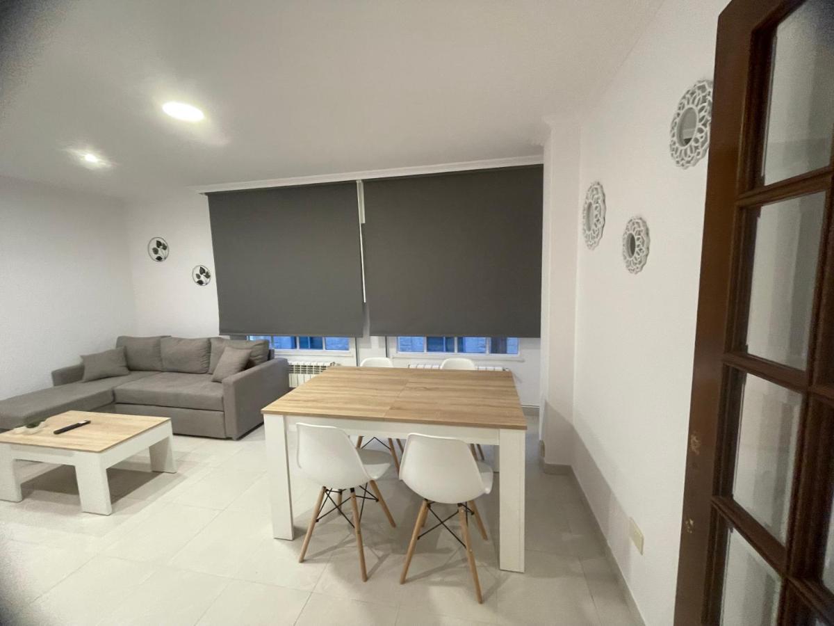 Apartamentos Demar Luis Casais 格罗韦 外观 照片