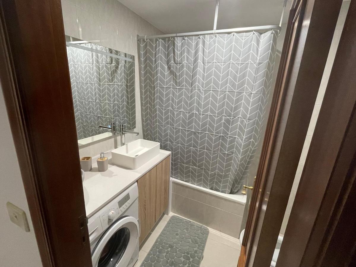Apartamentos Demar Luis Casais 格罗韦 外观 照片
