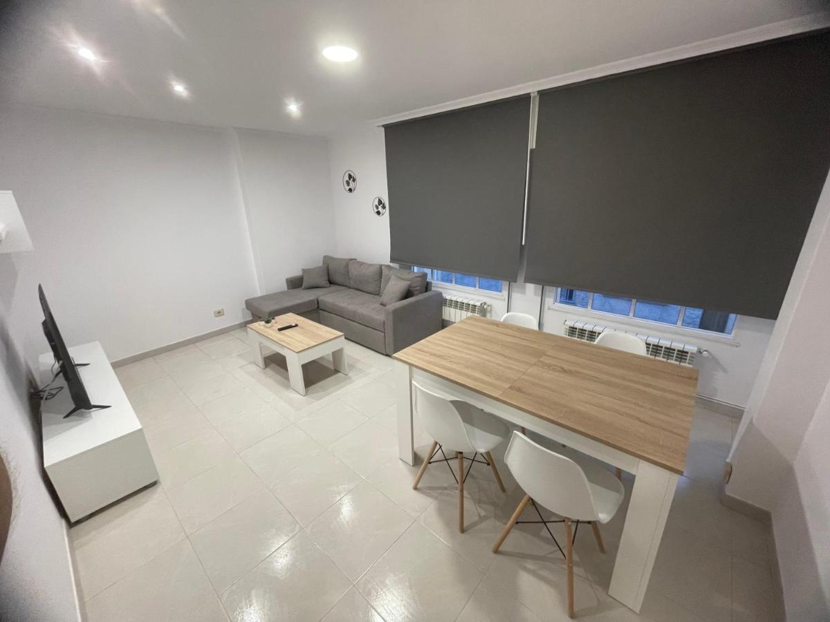 Apartamentos Demar Luis Casais 格罗韦 外观 照片
