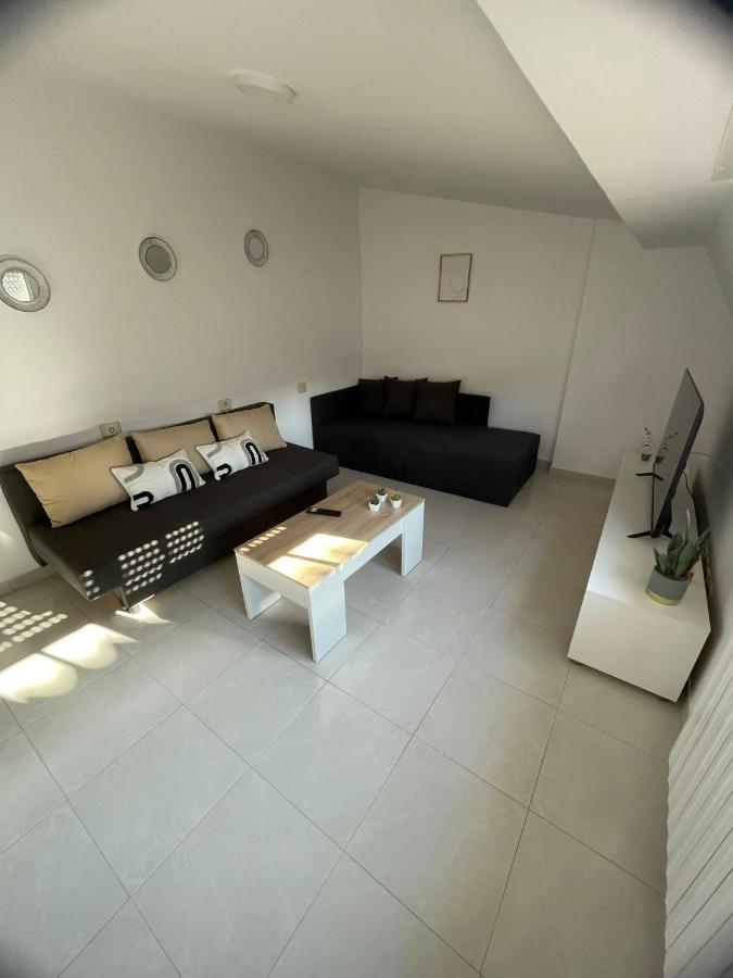 Apartamentos Demar Luis Casais 格罗韦 外观 照片