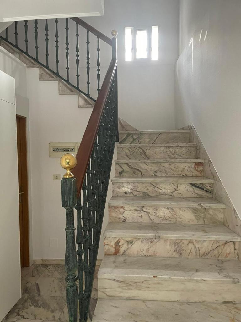 Apartamentos Demar Luis Casais 格罗韦 外观 照片